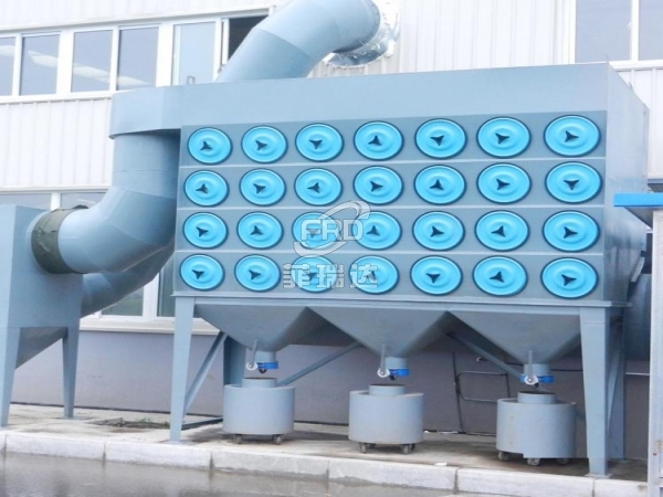 車間加工煙塵凈化處理設(shè)備用濾筒除塵器