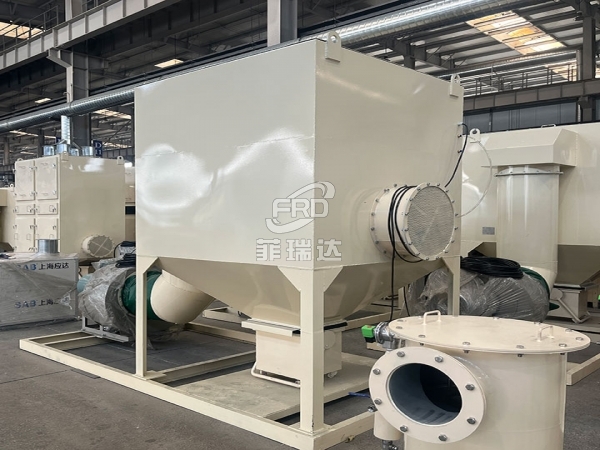 高效阻燃濾筒除塵器