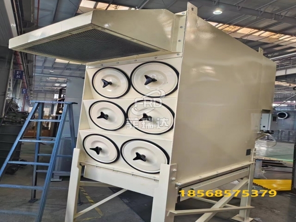 英格索蘭空壓機配套自潔式空氣過濾器的工作原理